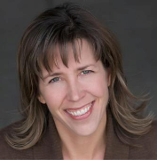 andrea vahl