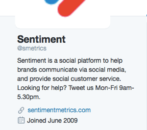 customer service hours in twitter bio