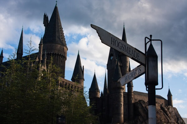 hogwarts image shutterstock 446872627